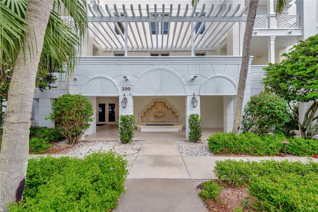 200 Beachview Drive 3N