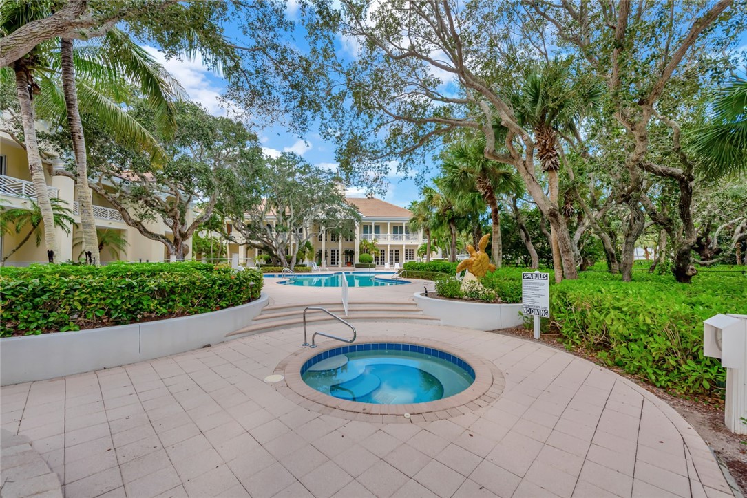 200 Beachview Drive 3N