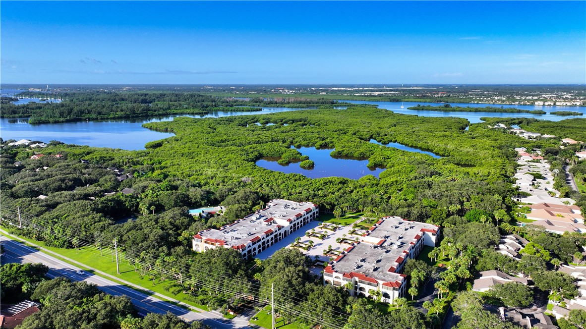 5601 Highway A1a None 203S