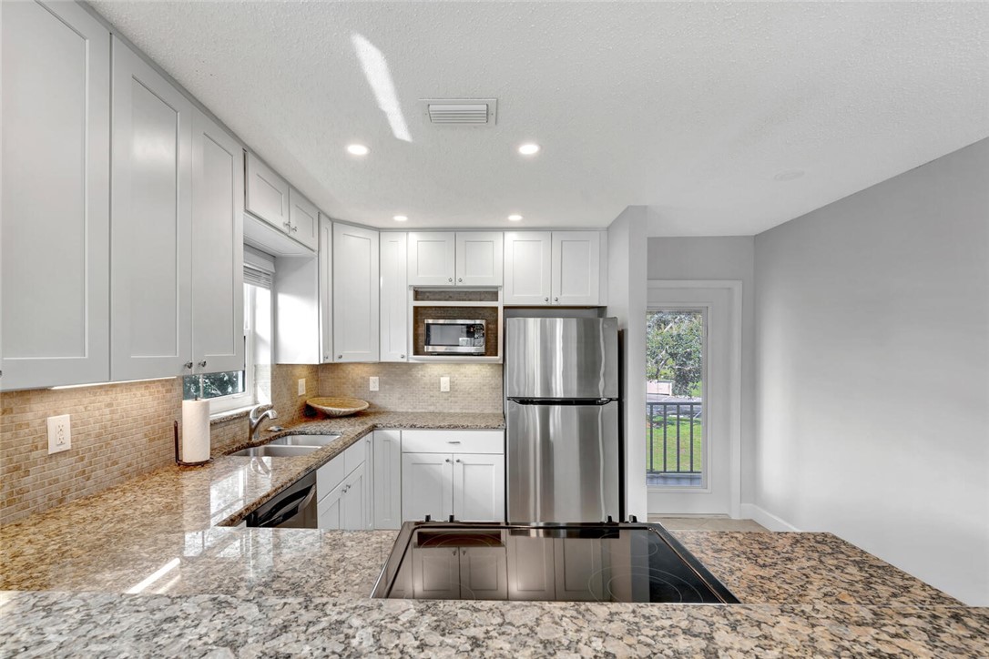49 Woodland Drive 201