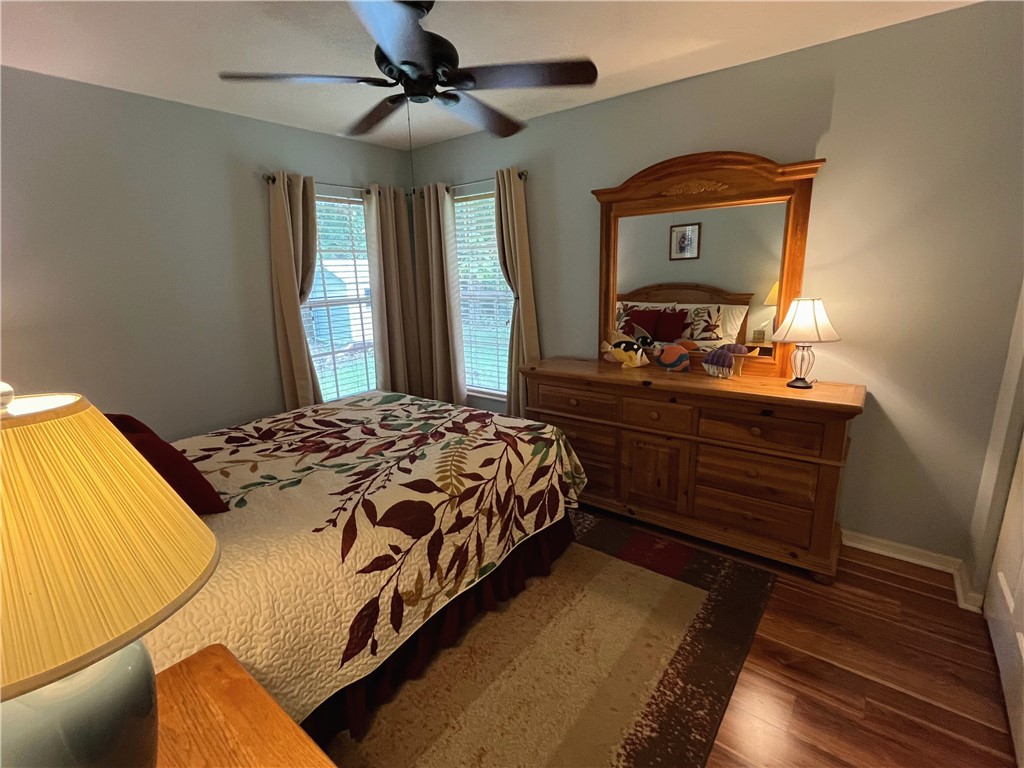 1946 Hedden Place