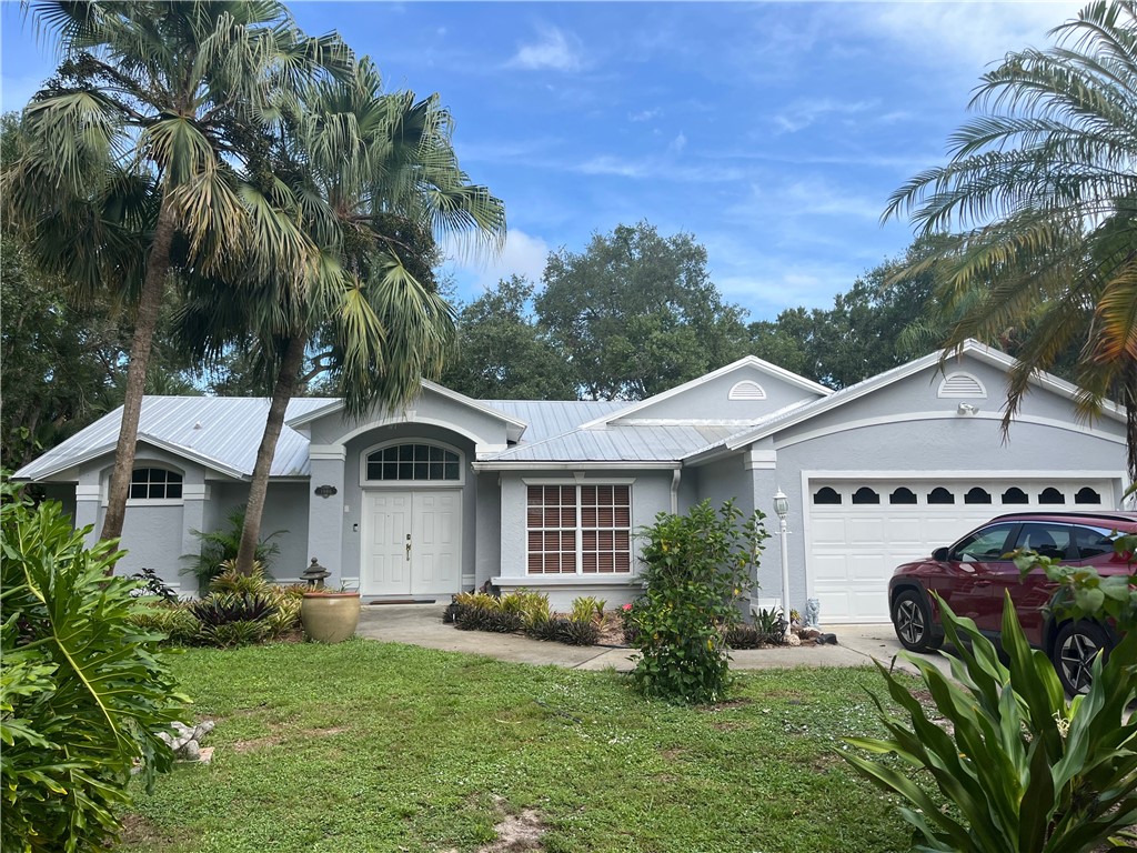 1946 Hedden Place