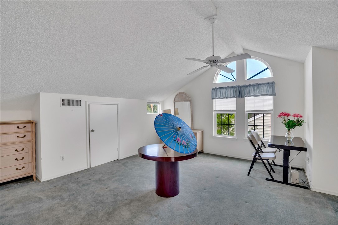 1920 Westminster Circle 12-2