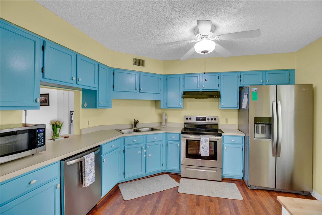 1920 Westminster Circle 12-2