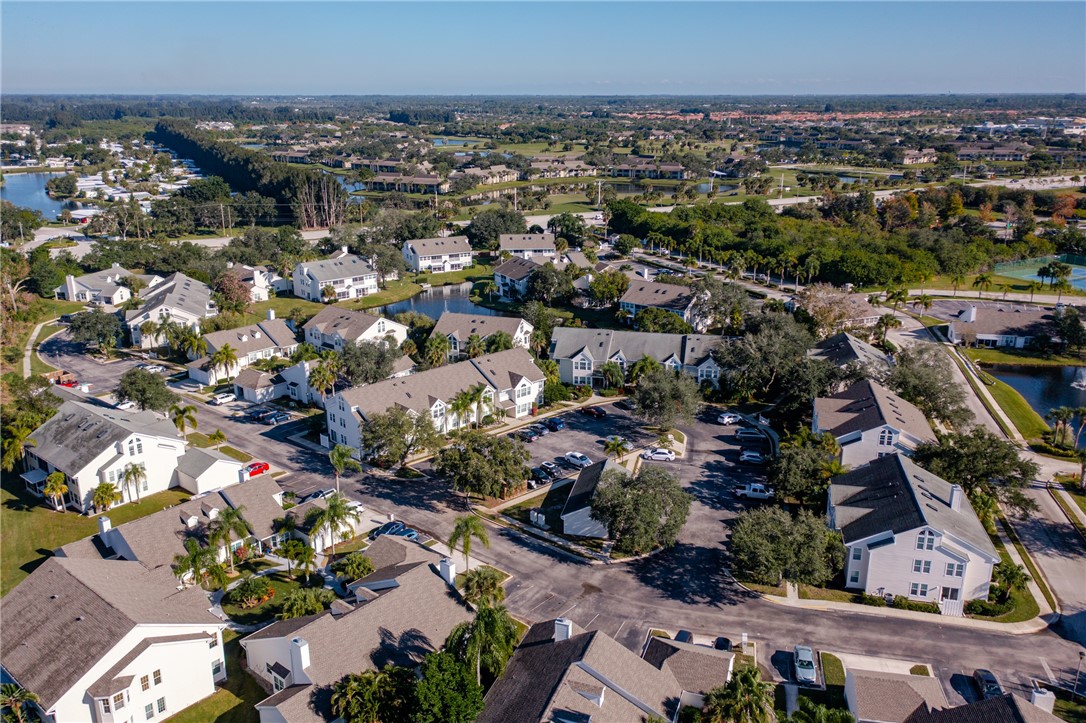 1920 Westminster Circle 12-2