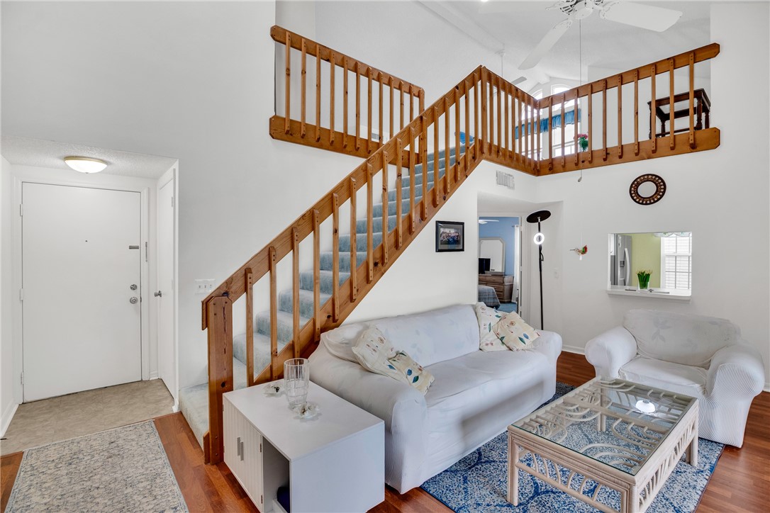 1920 Westminster Circle 12-2