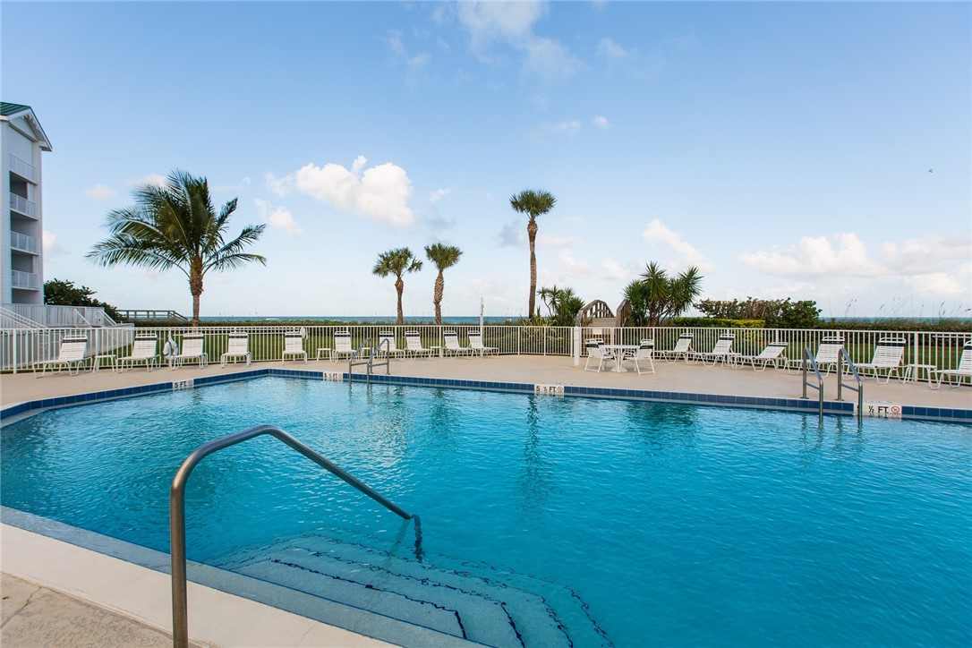 2700 Ocean Drive 302