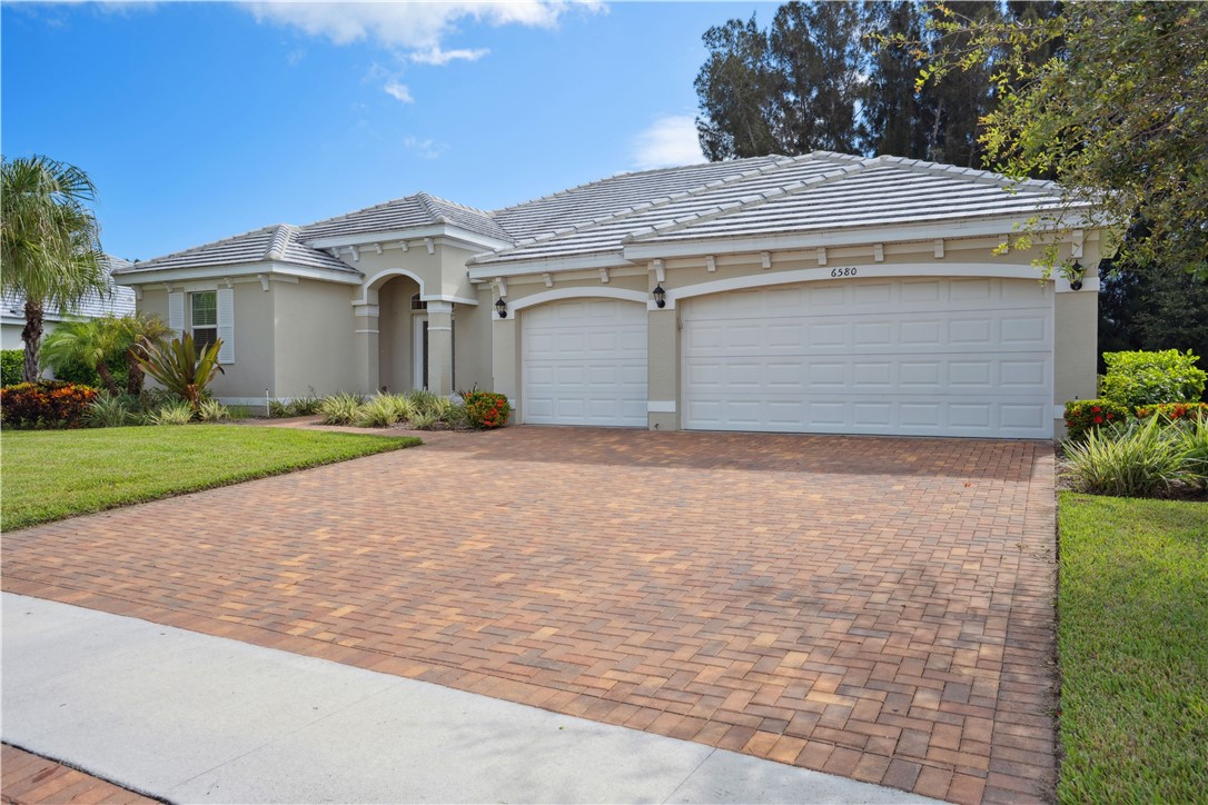 6580 Barbados Court