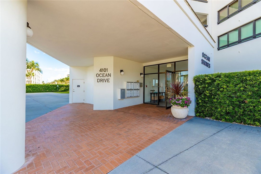 4101 Ocean Drive PH-5C