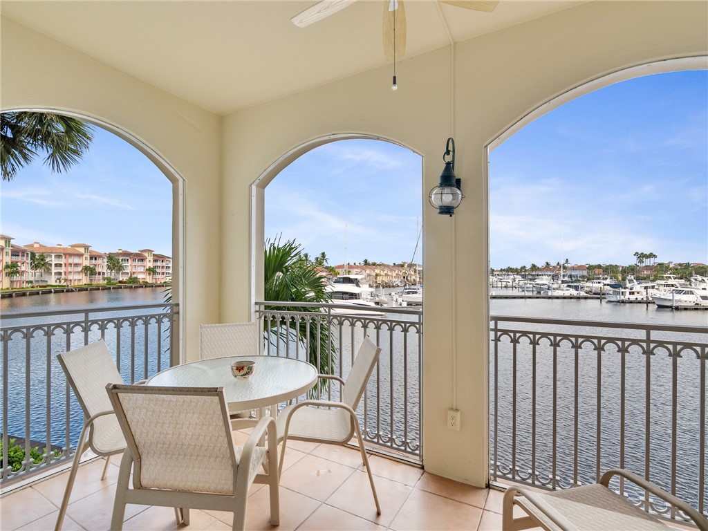 5225 E Harbor Village Drive 204