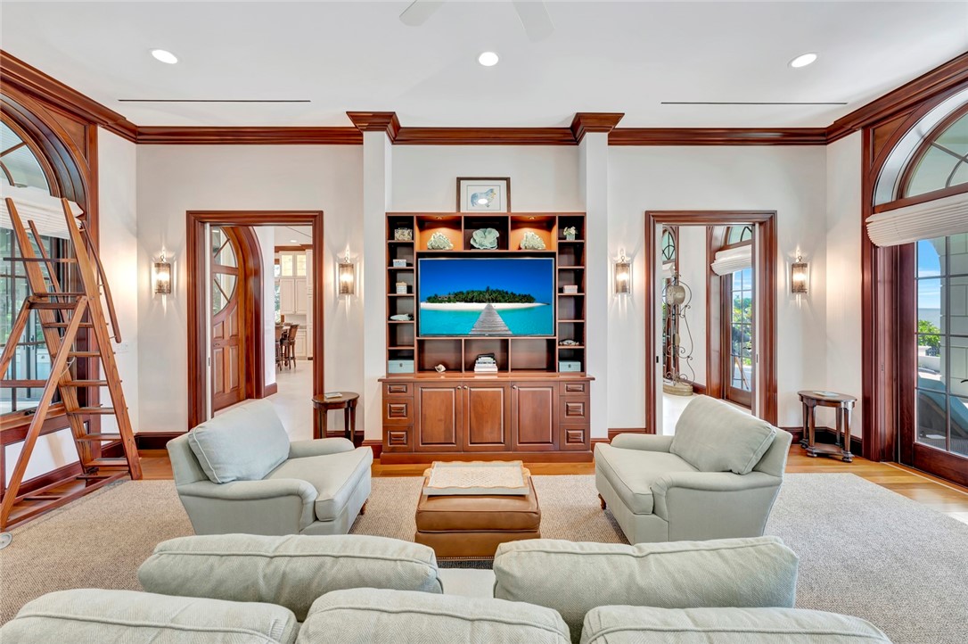 3632 Ocean Drive
