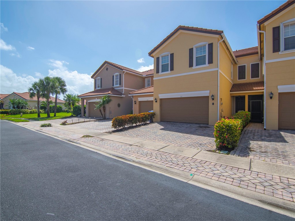 311 Versailles Lane