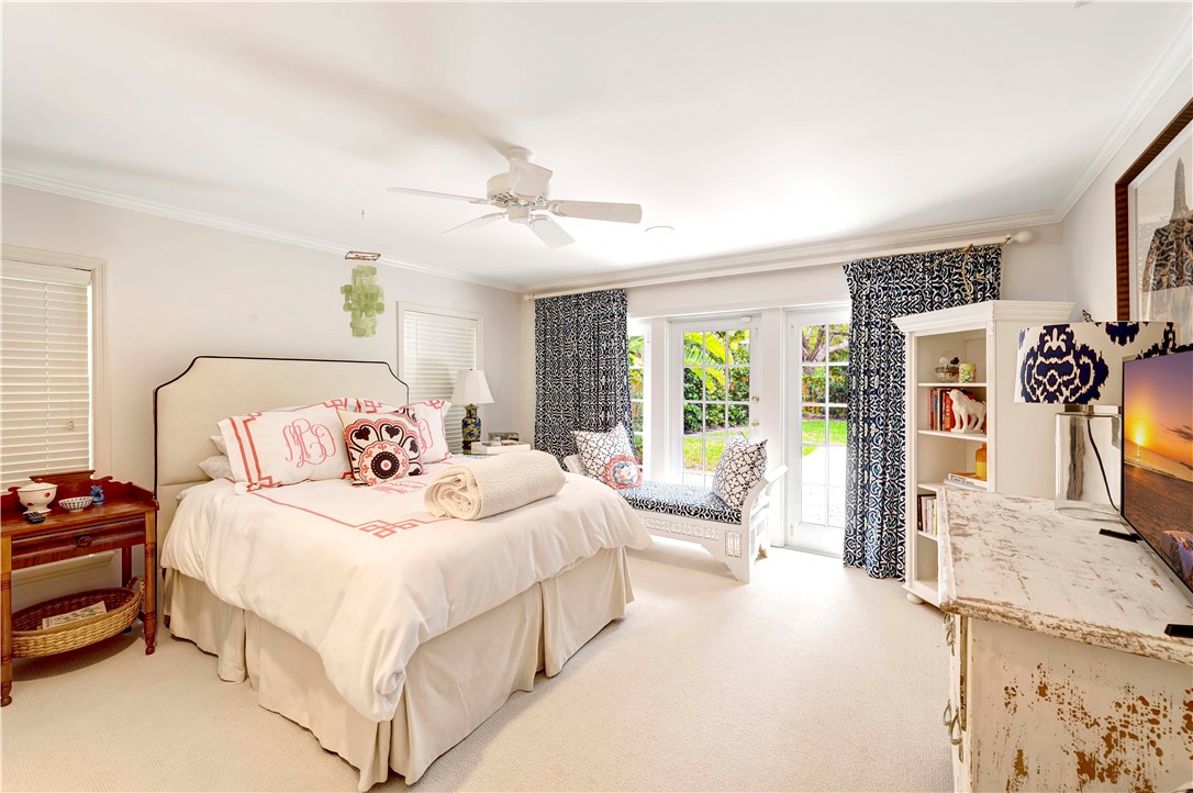 4617 Pebble Bay S
