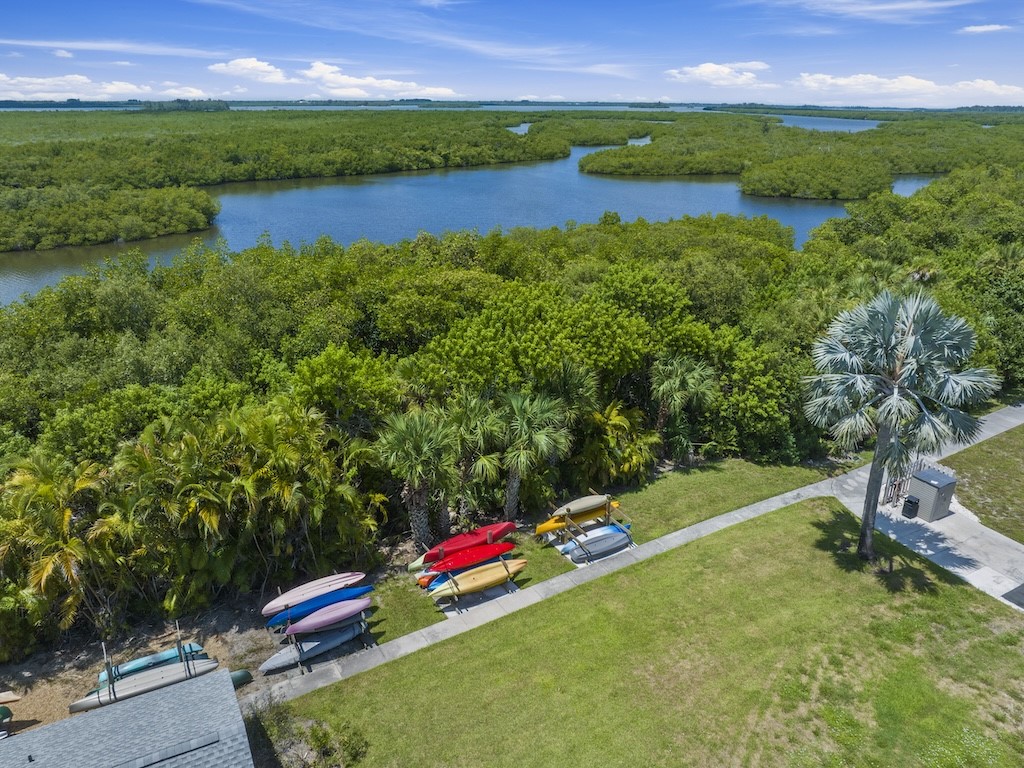 5049 N Highway A1A None PH 1901