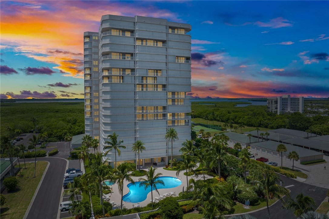 5049 N Highway A1A None PH 1901