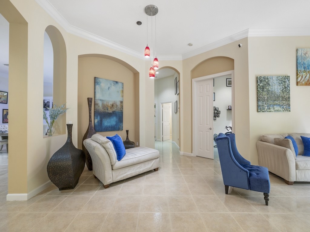 9630 E Maiden Court
