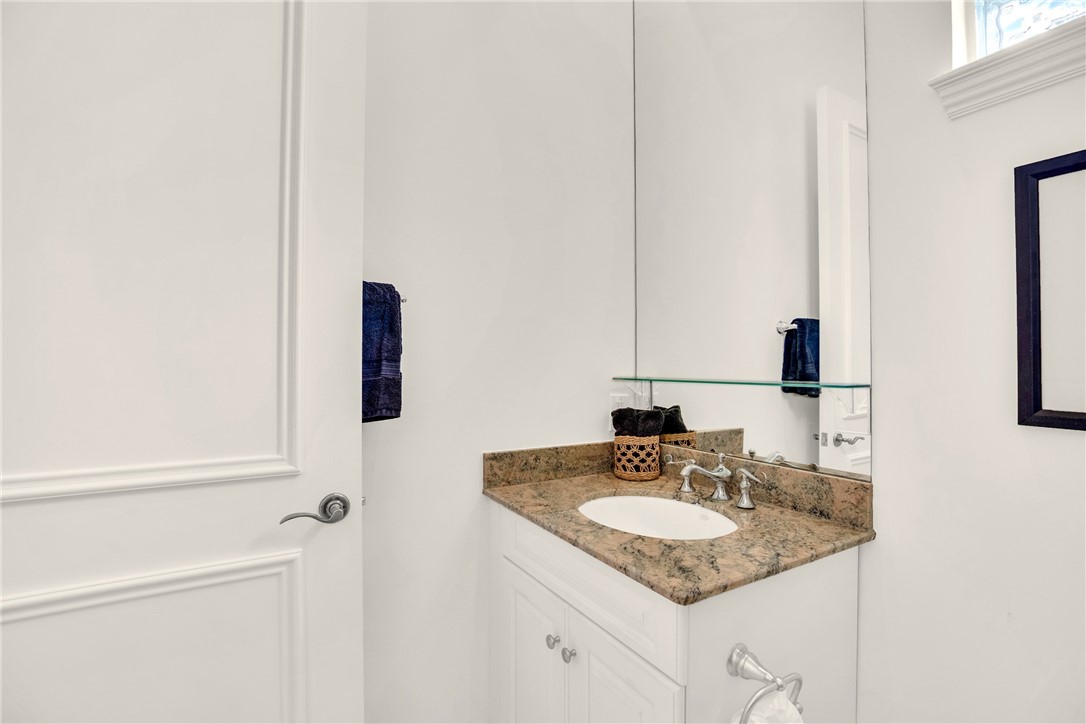 1300 Lake Bend Court