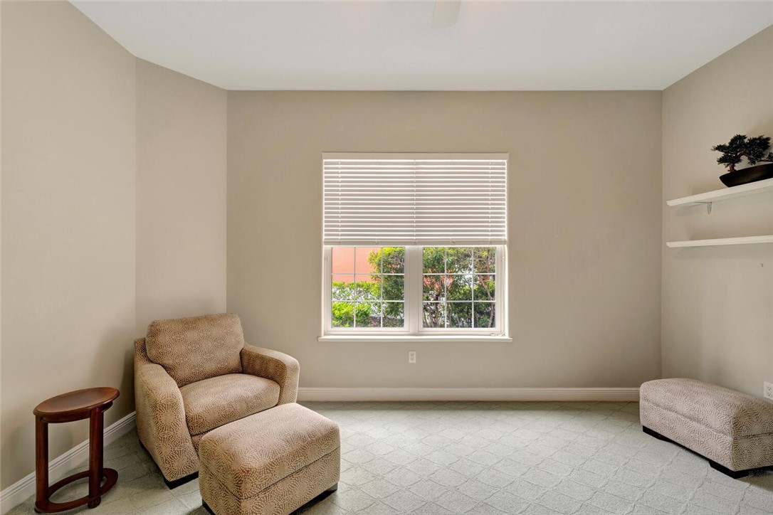 860 Saint James Lane