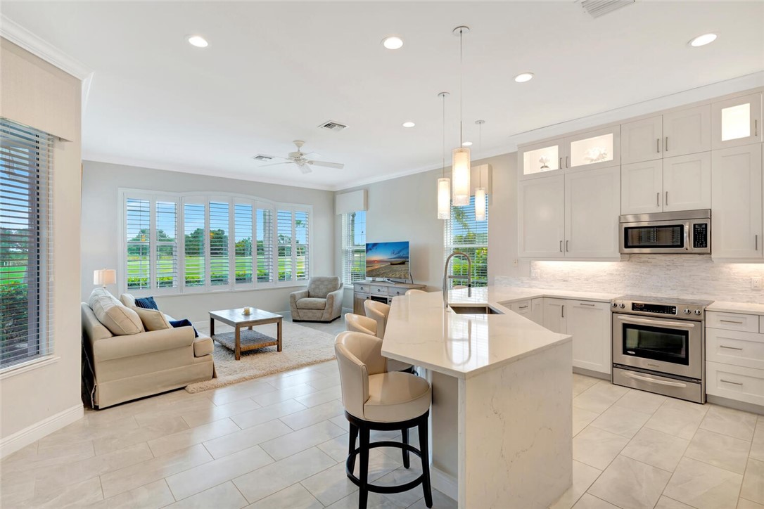 860 Saint James Lane