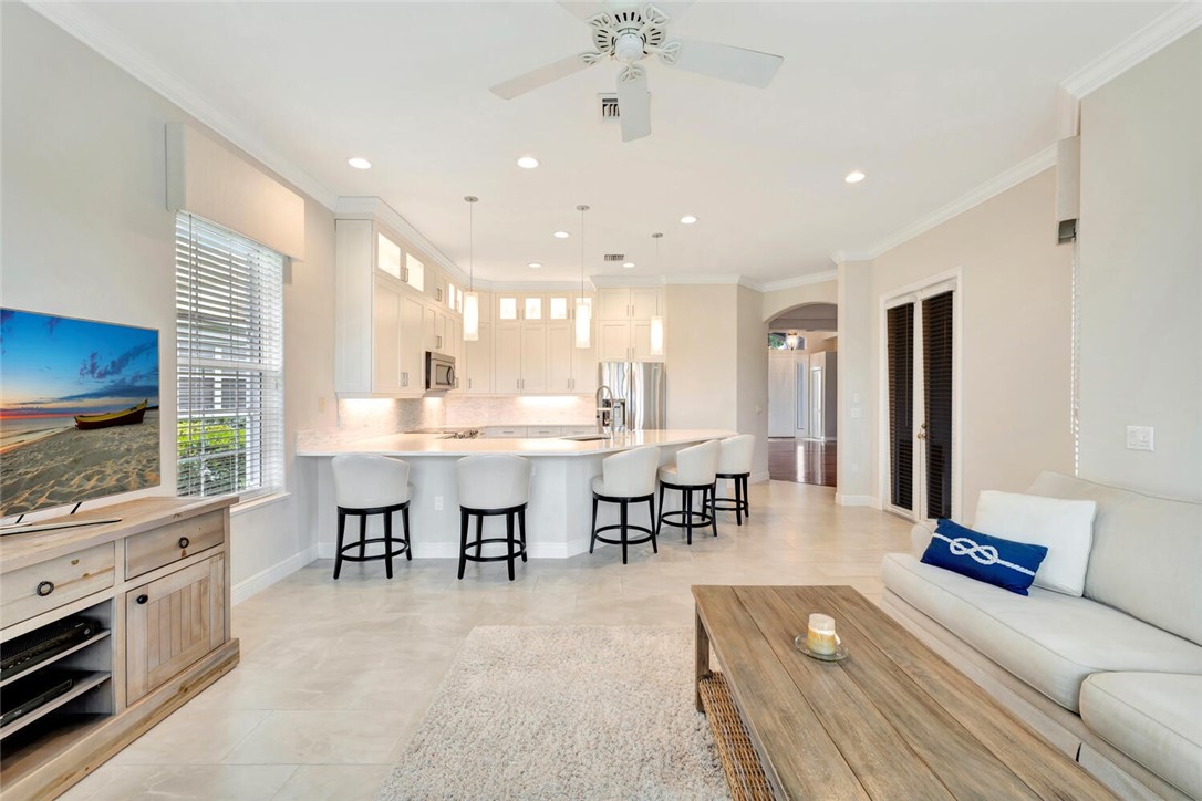 860 Saint James Lane