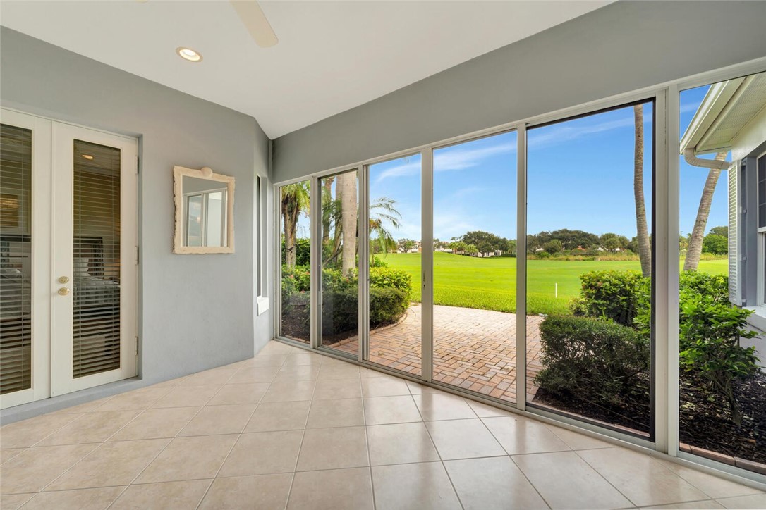 860 Saint James Lane