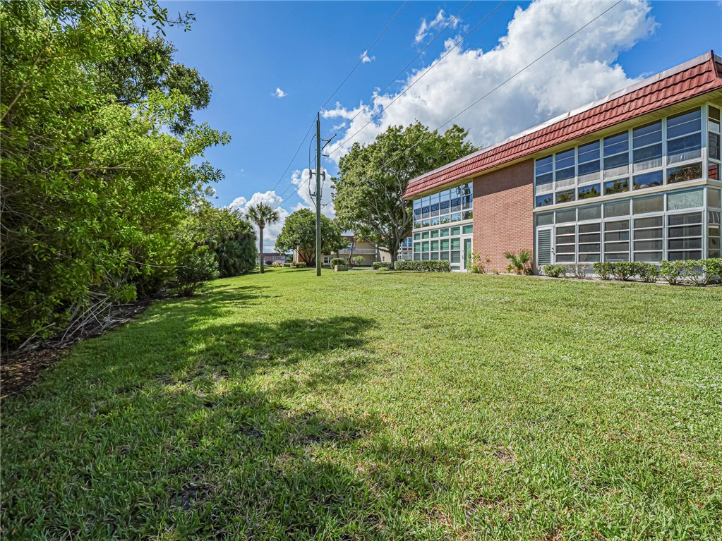110 Spring Lake Court 102