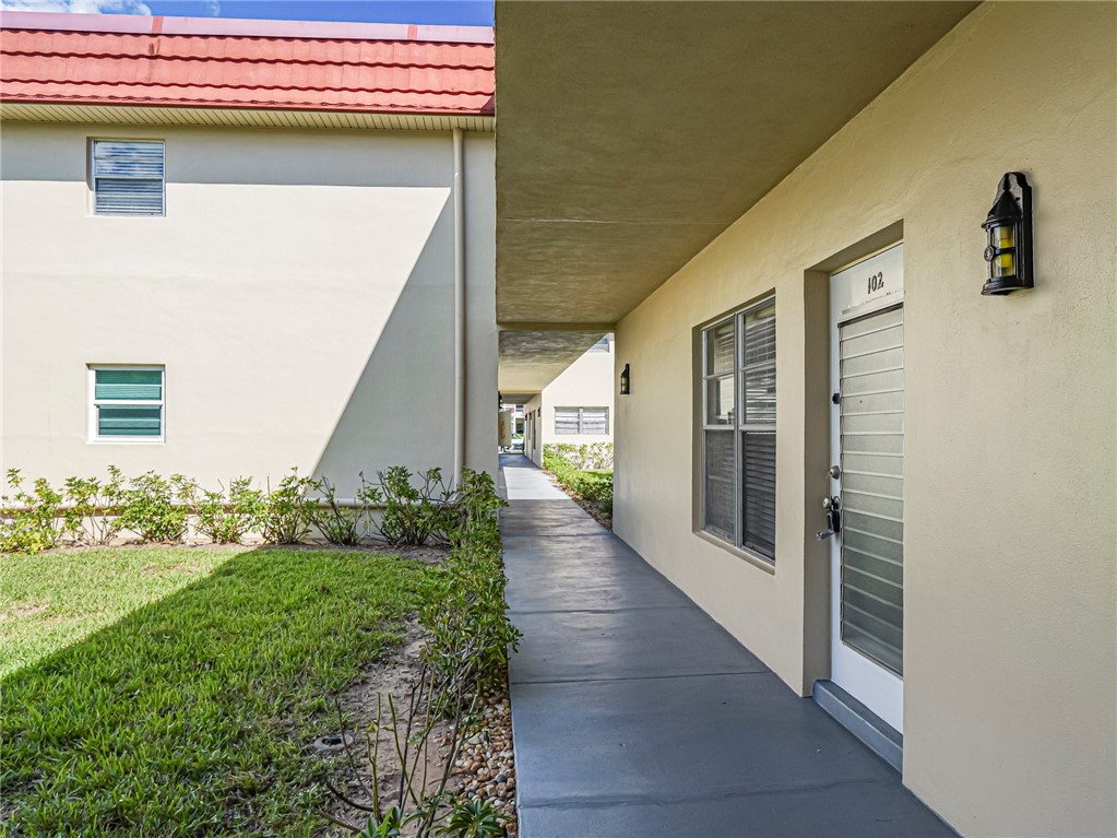 110 Spring Lake Court 102