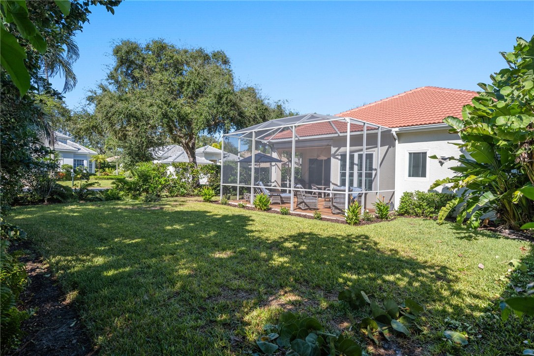 1015 Island Club Place