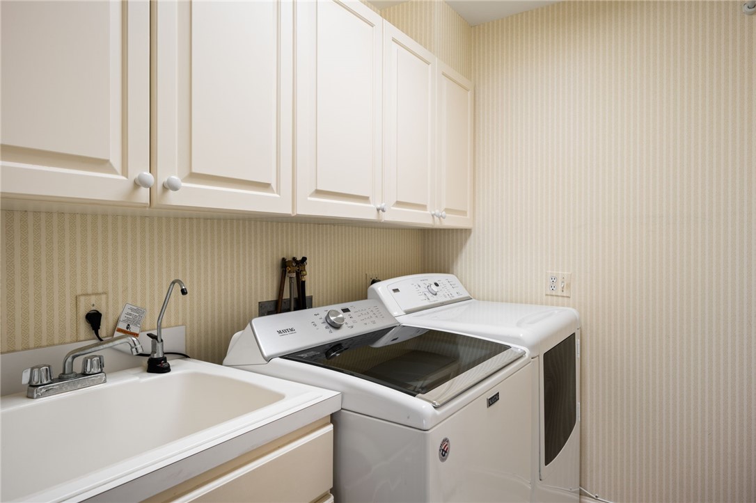 1250 W Southwinds Boulevard 215