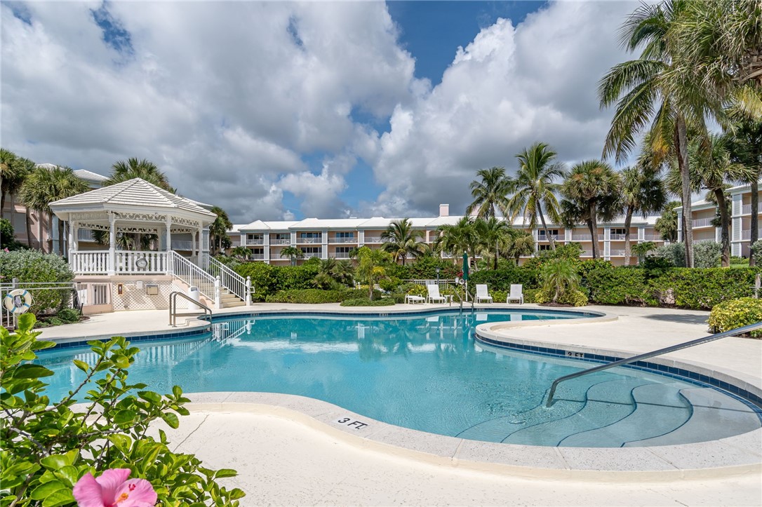 1250 W Southwinds Boulevard 215