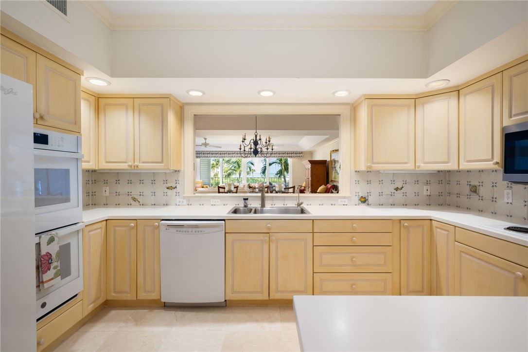 1250 W Southwinds Boulevard 215