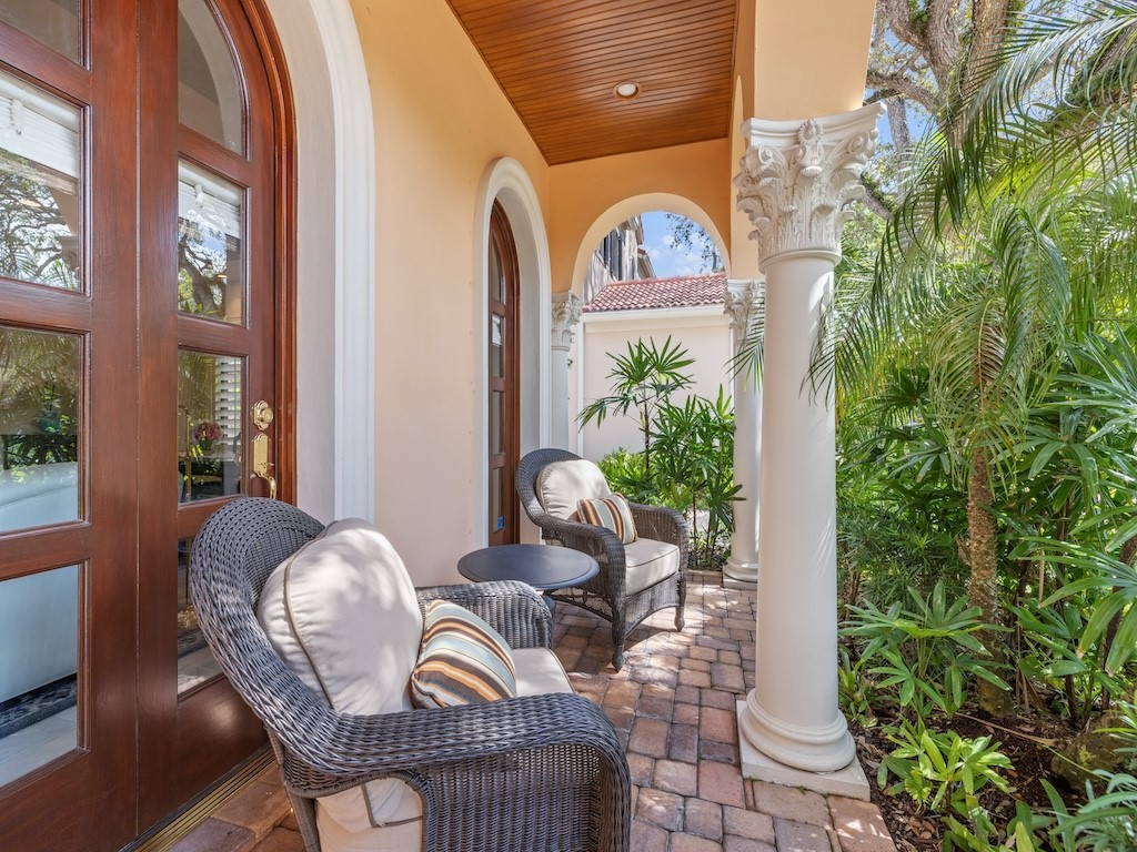 2644 Cardinal Drive