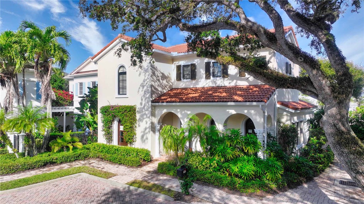 2644 Cardinal Drive