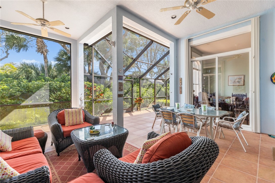 1389 W Island Club Square