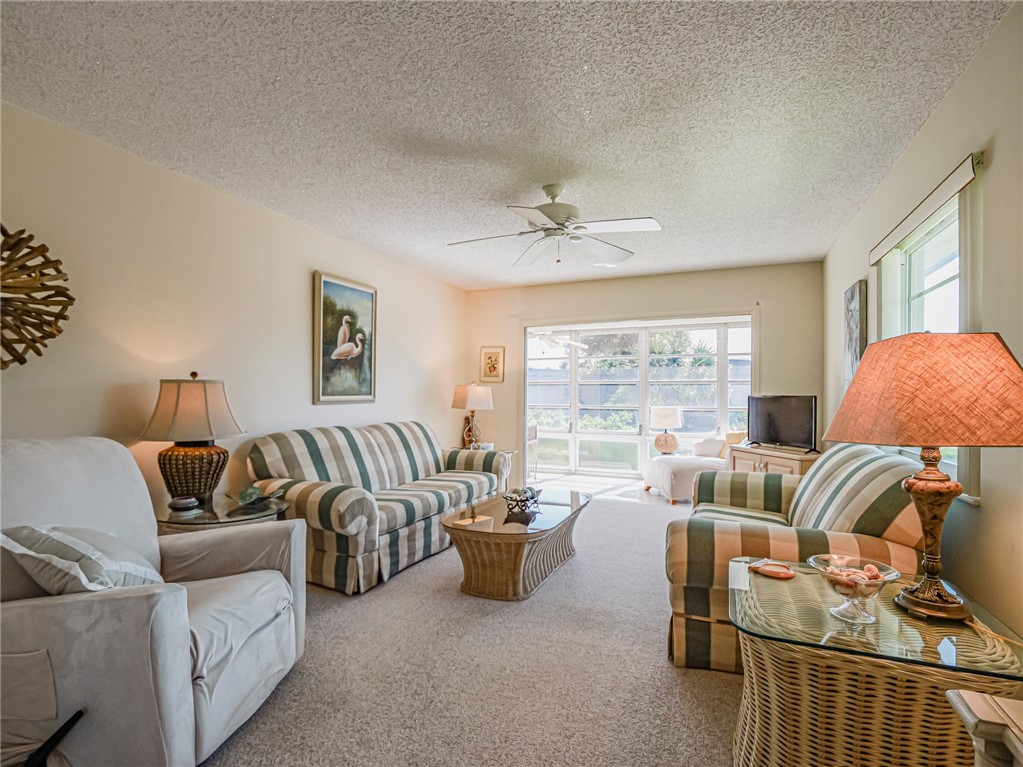 28 Vista Gardens Trail 201