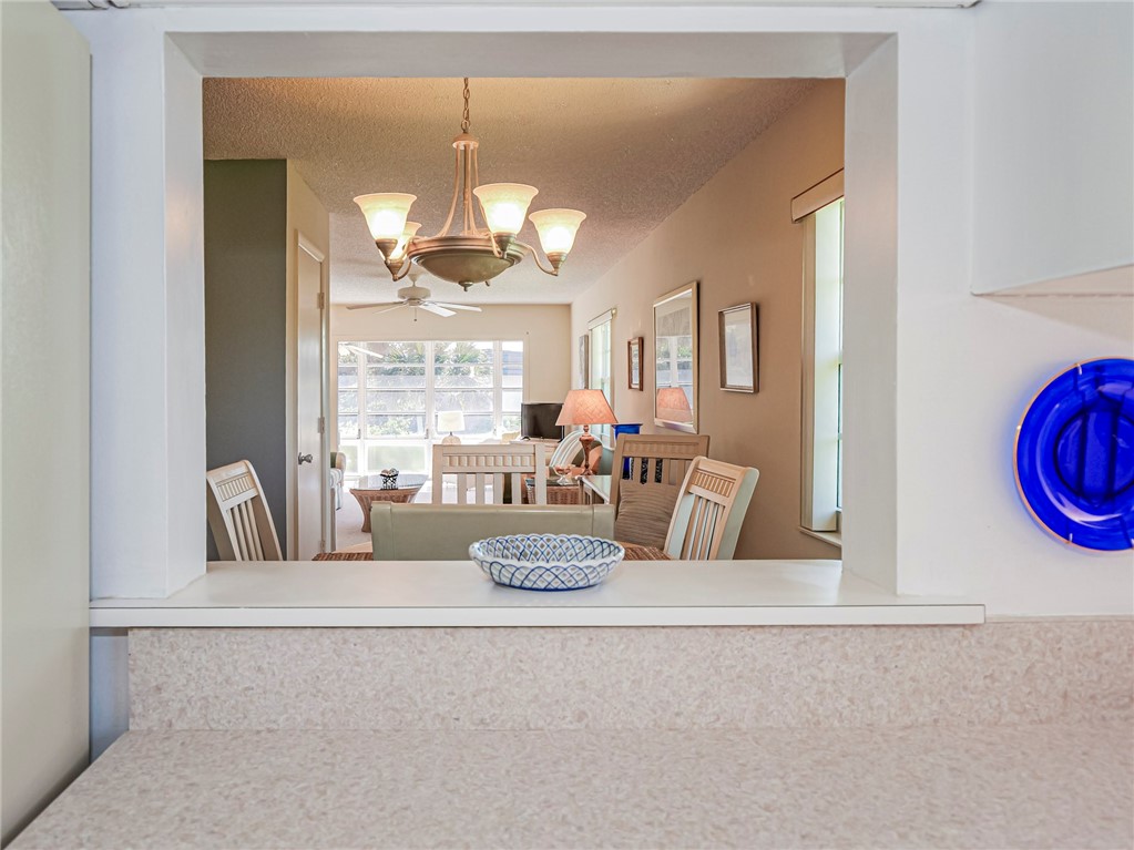 28 Vista Gardens Trail 201