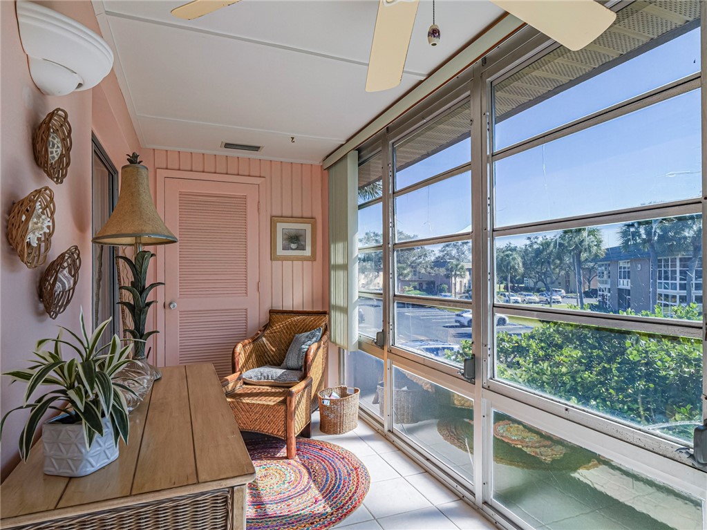 28 Vista Gardens Trail 201