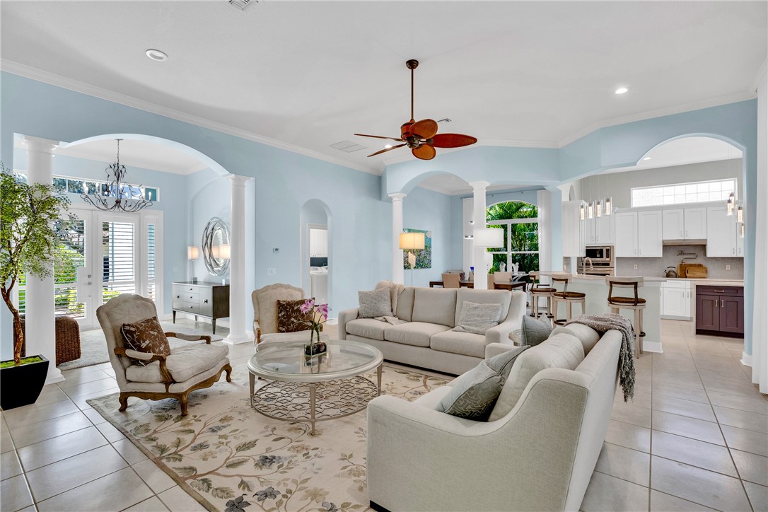 1441 W Island Club Square