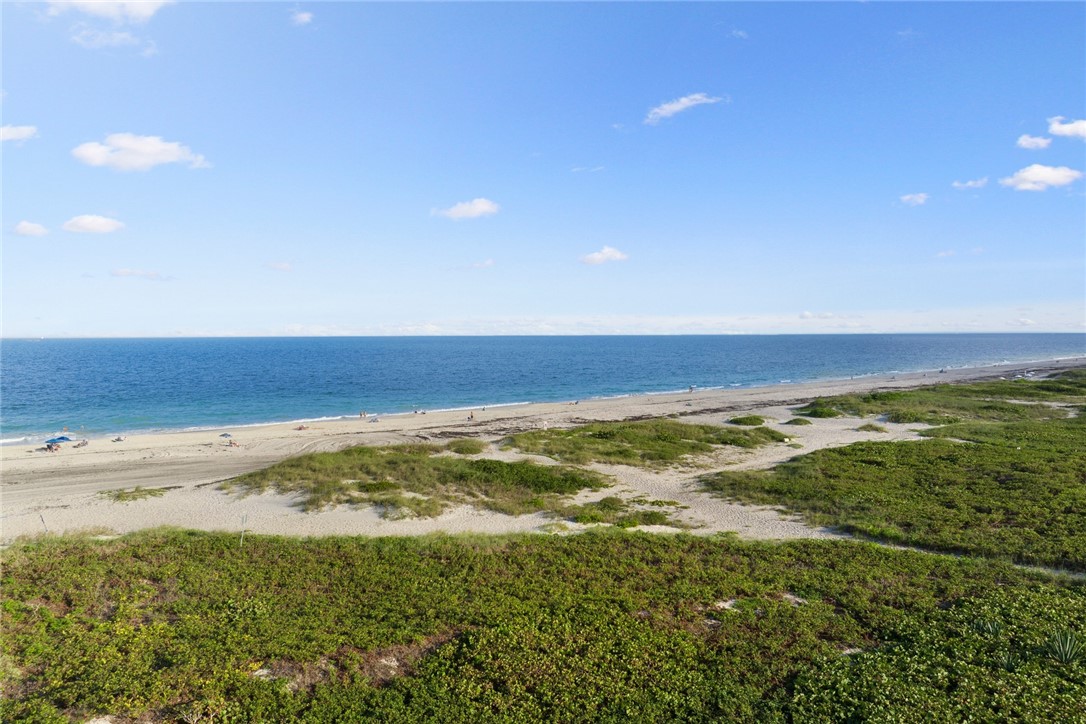 1700 Ocean Drive 204