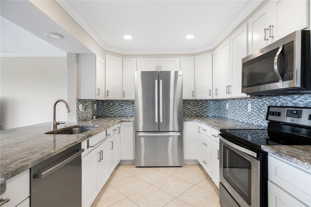 1700 Ocean Drive 204