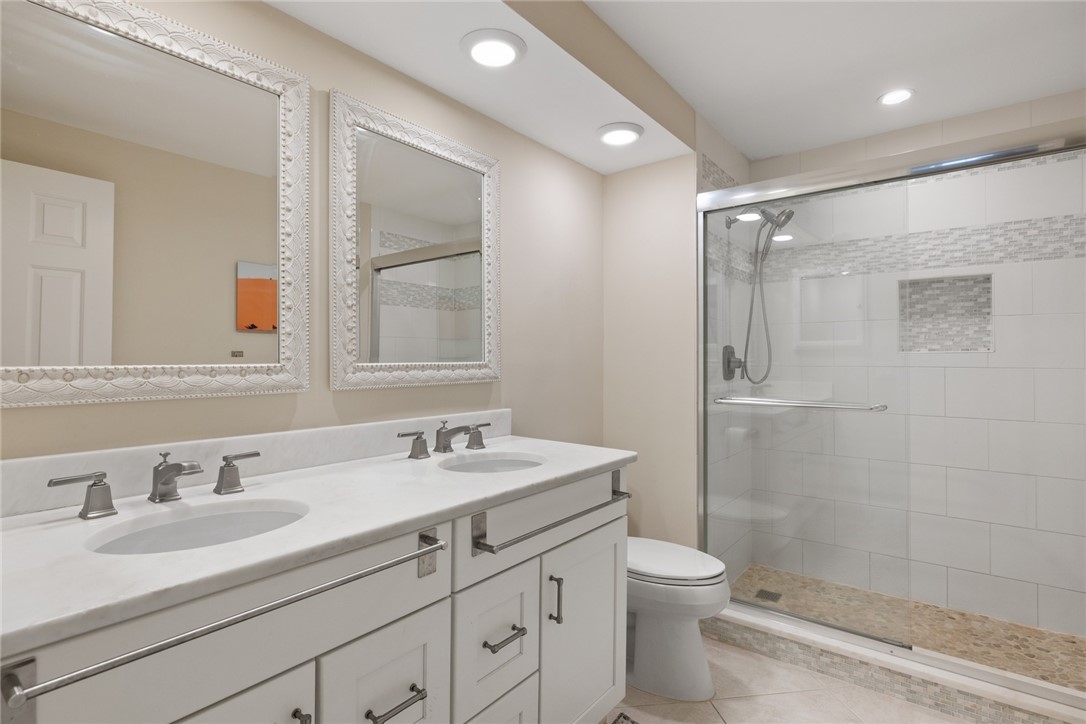 1700 Ocean Drive 204