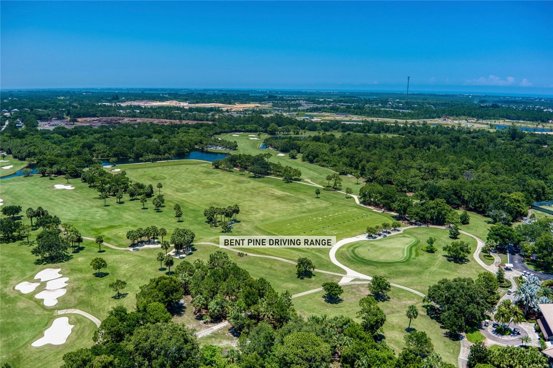 5985 Clubhouse Drive