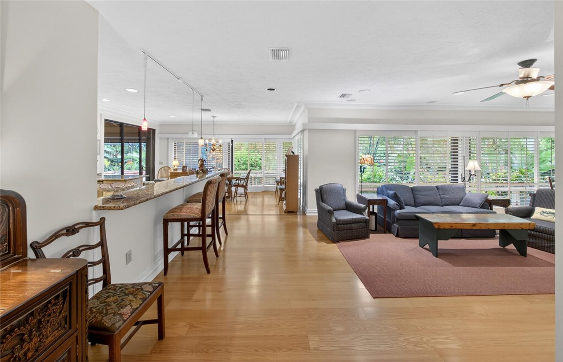 5985 Clubhouse Drive