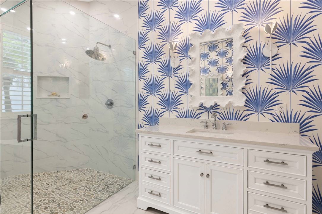 8427 Sabal Palm Court 8427