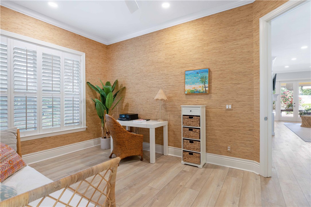 8427 Sabal Palm Court 8427