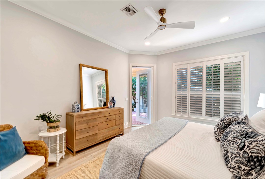 8427 Sabal Palm Court 8427