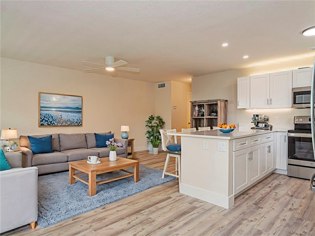 31 Vista Gardens Trail 205