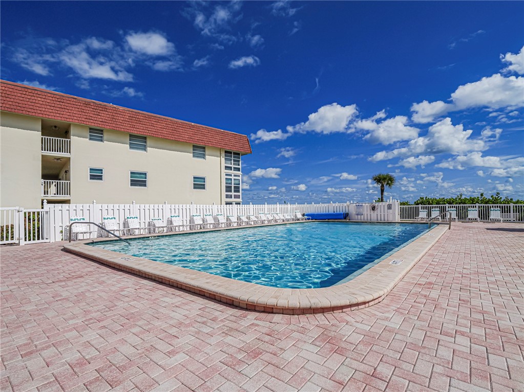 5400 Highway A1A None D5