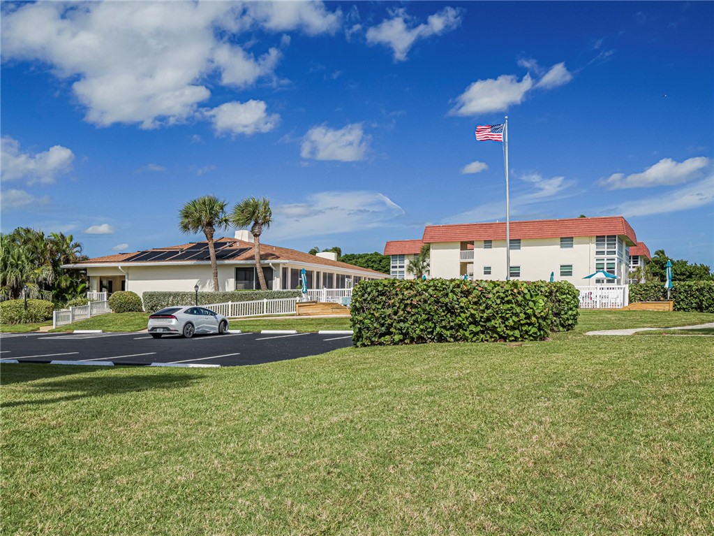 5400 Highway A1A None D5