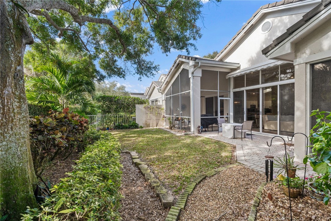 294 S Peppertree Drive